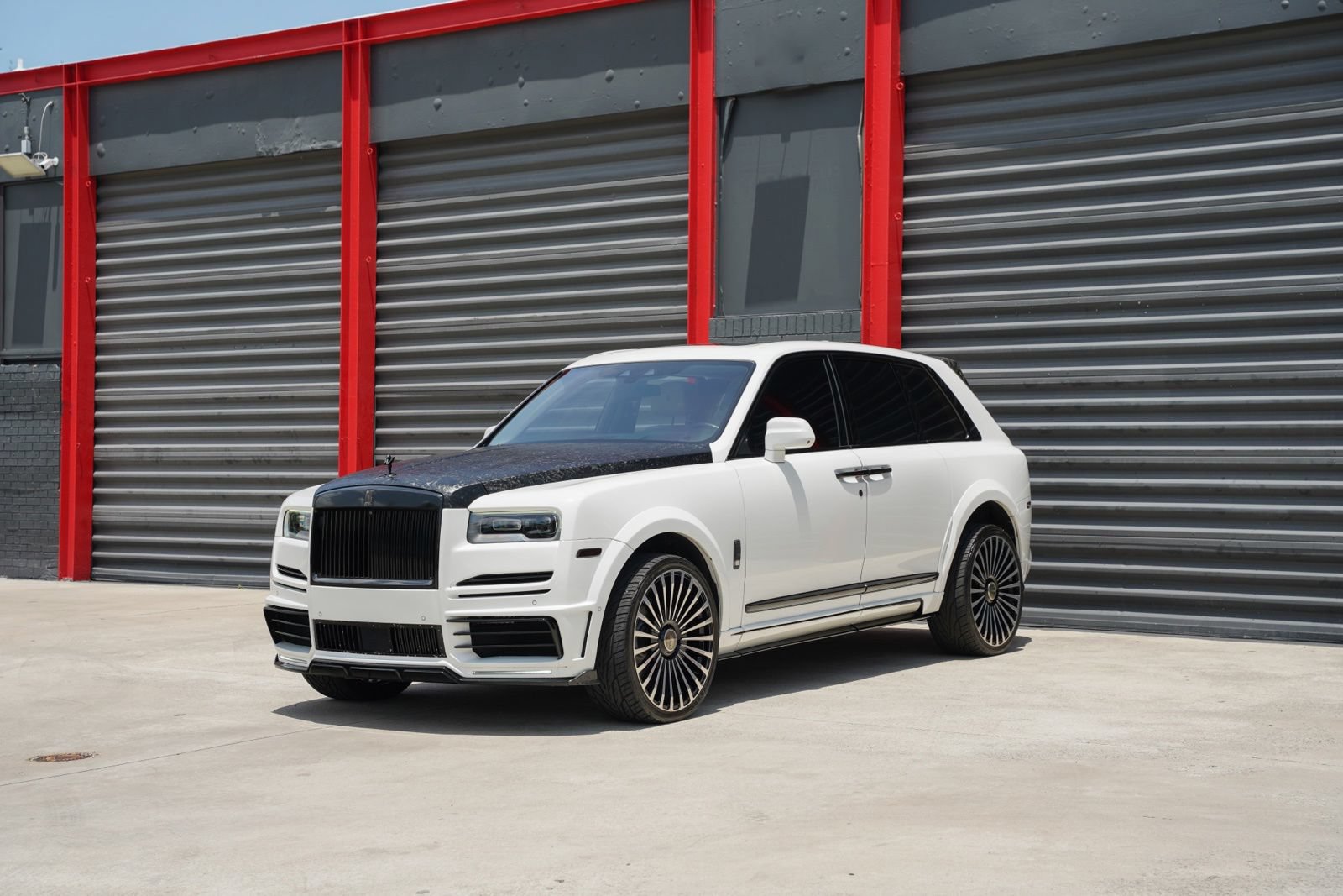 Used 2019 Rolls-Royce Cullinan AWD/4WD video 1