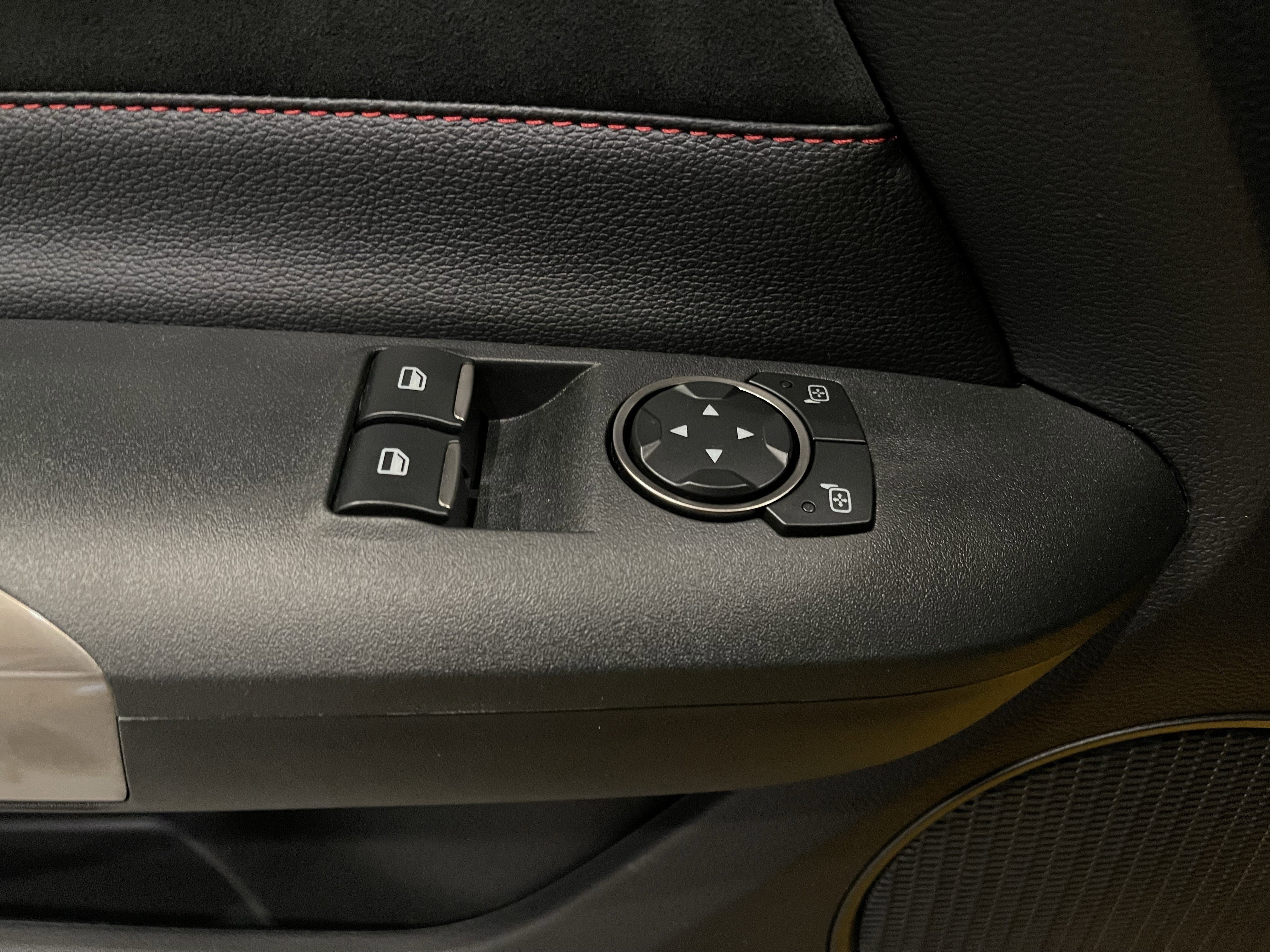 Used 2017 Ford Mustang Shelby GT350R w/ GT350R Equipment Group 920A image 11