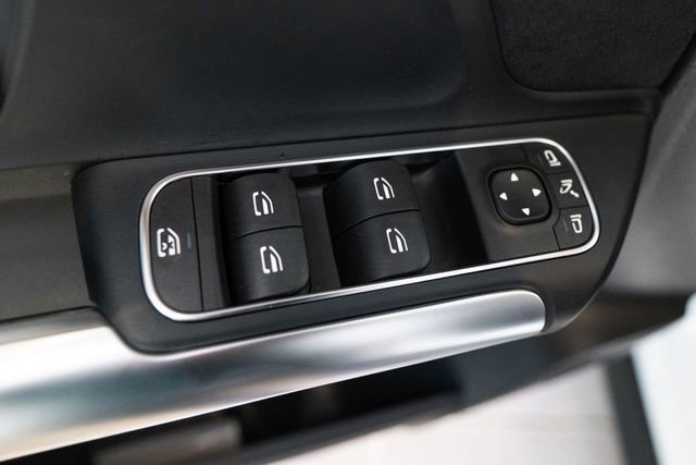 New 2026 Mercedes-Benz GLA 35 AMG 4MATIC image 21
