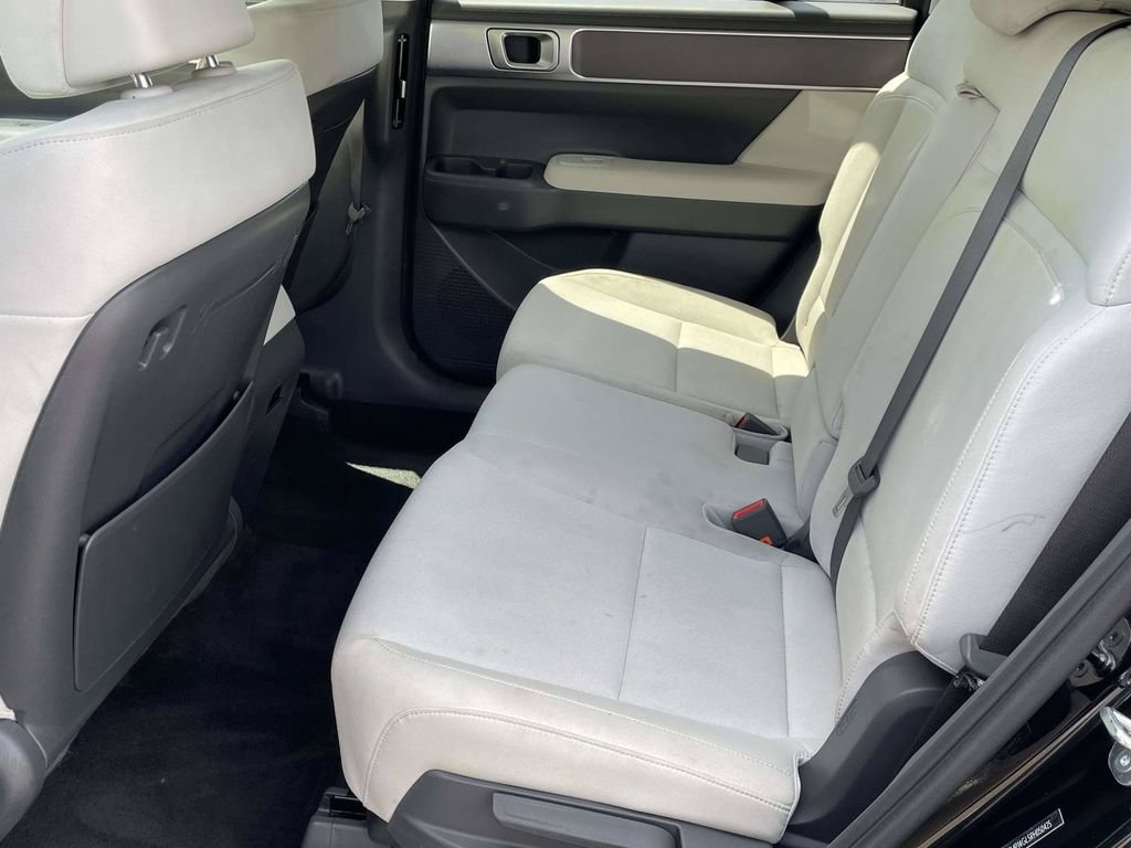 Used 2024 Hyundai Santa Fe SE FWD image 21