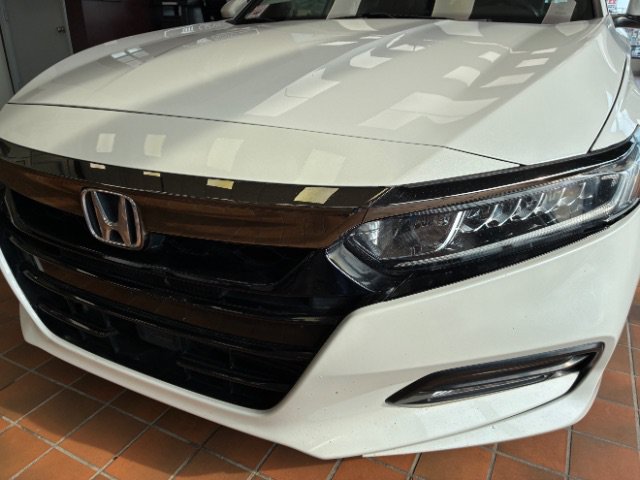 Used 2018 Honda Accord Sport image 9