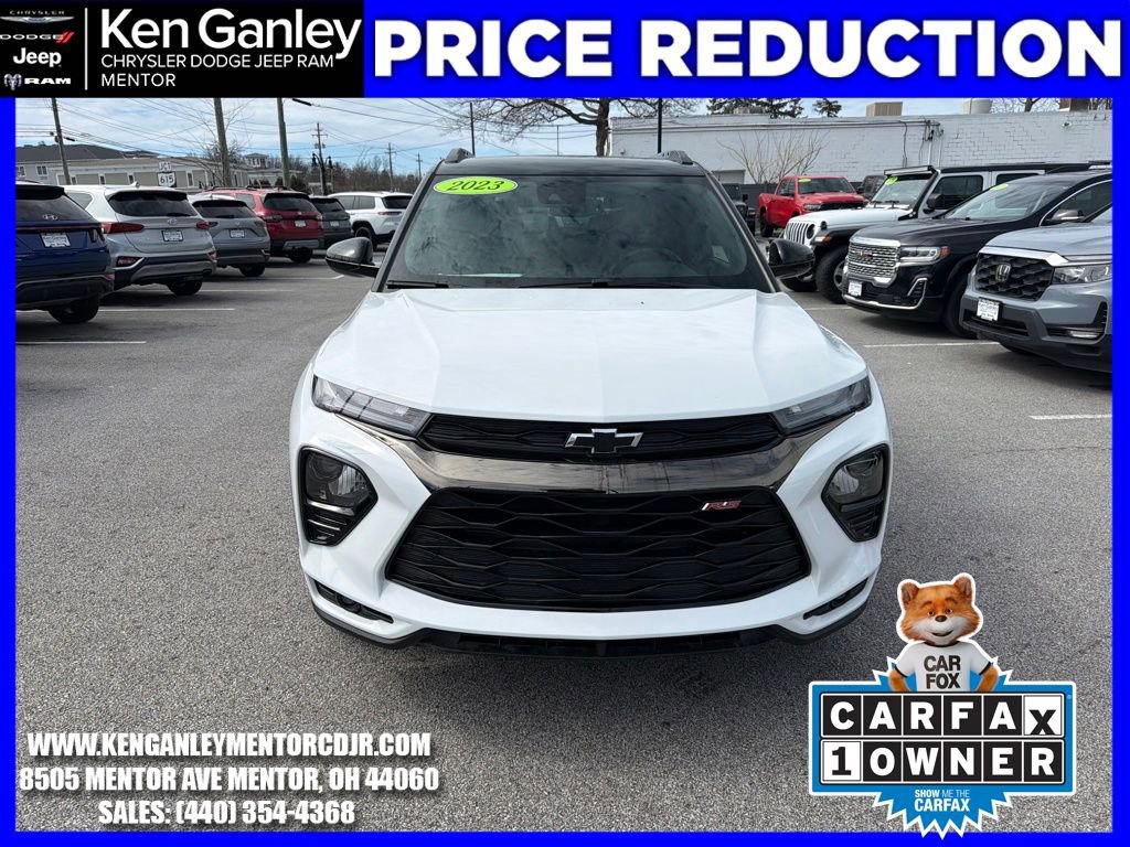 Used 2023 Chevrolet TrailBlazer RS w/ Convenience Package image 2