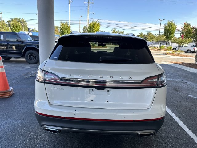 Used 2023 Lincoln Nautilus Reserve AWD/4WD image 26