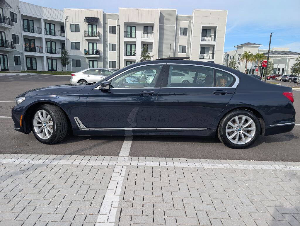 Used 2019 BMW 740i xDrive w/ Executive Package image 5