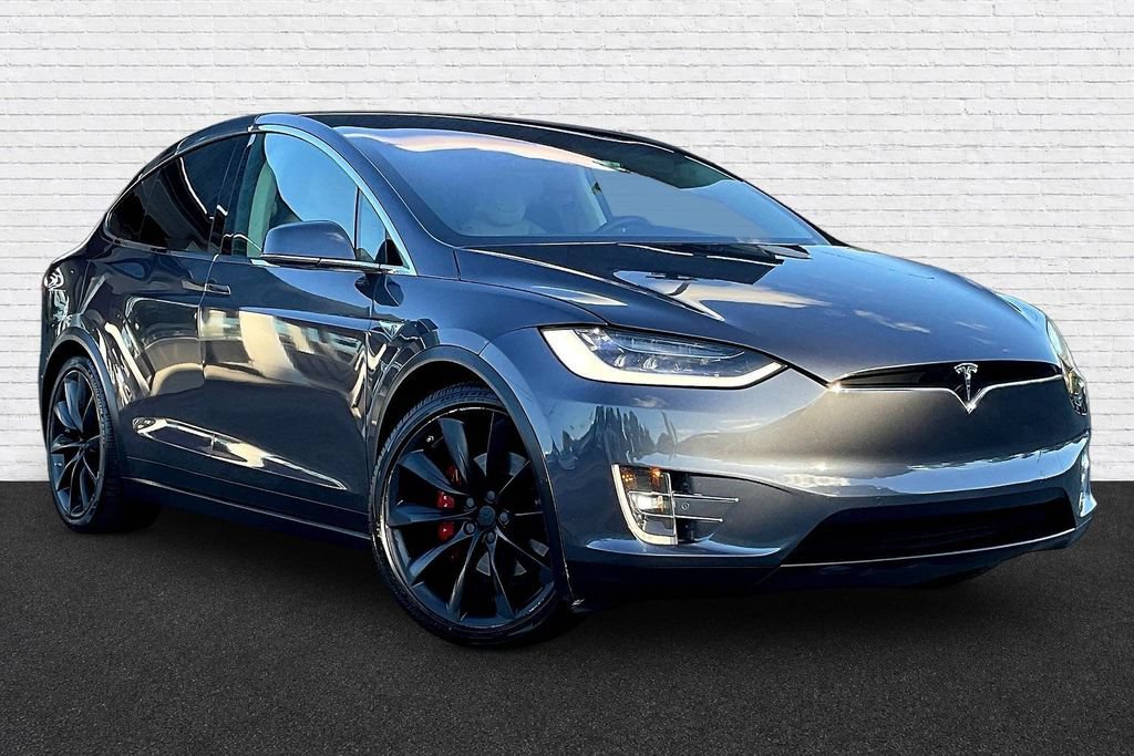 Used 2016 Tesla Model X Performance AWD/4WD image 3