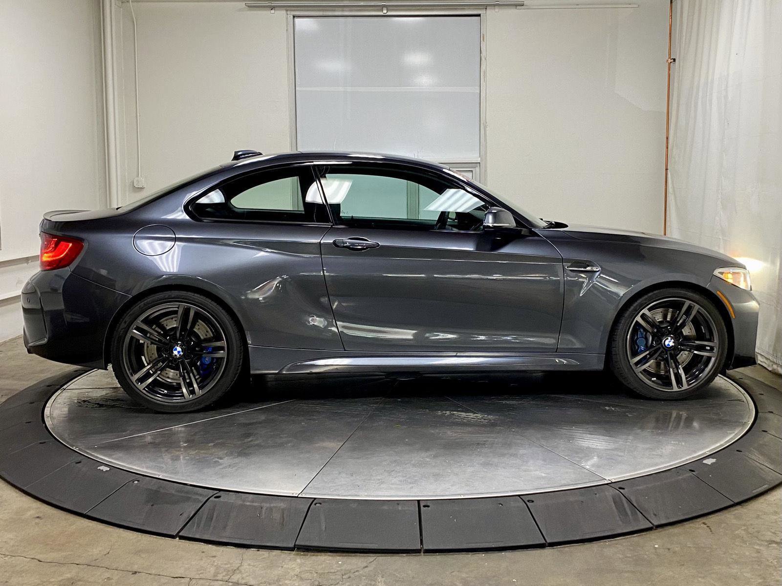 Used 2017 BMW M2 RWD image 10