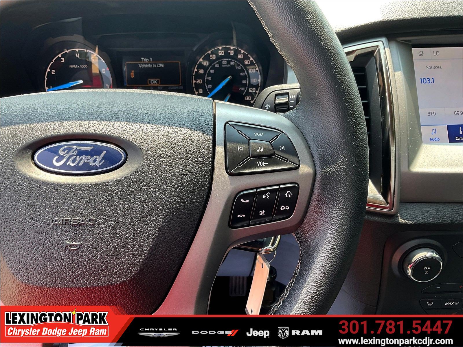 Used 2023 Ford Ranger XLT w/ Equipment Group 302A High AWD/4WD image 13