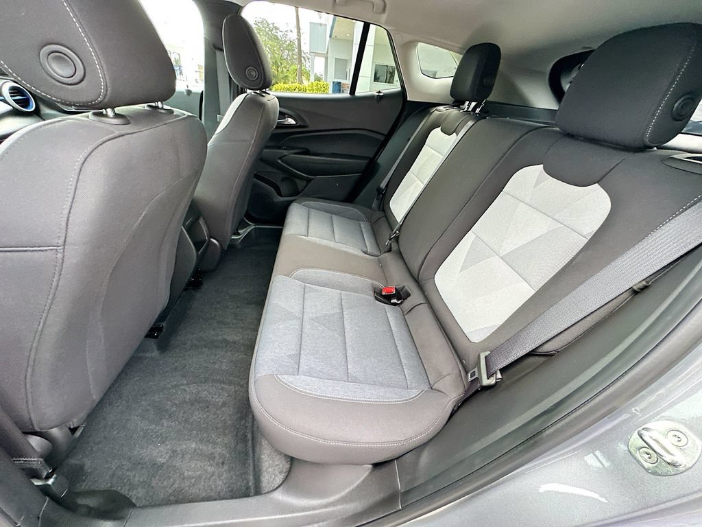Certified 2024 Chevrolet Trax LS w/ LS Convenience Package FWD image 22