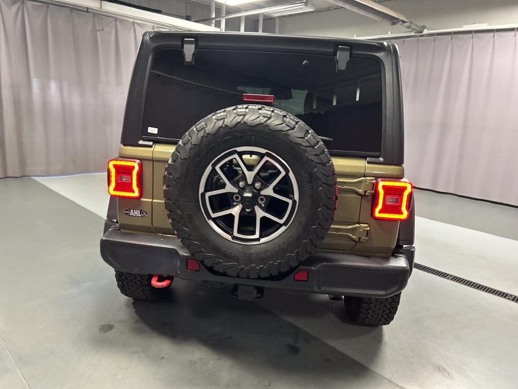 Used 2026 Jeep Wrangler Unlimited Rubicon AWD/4WD image 6