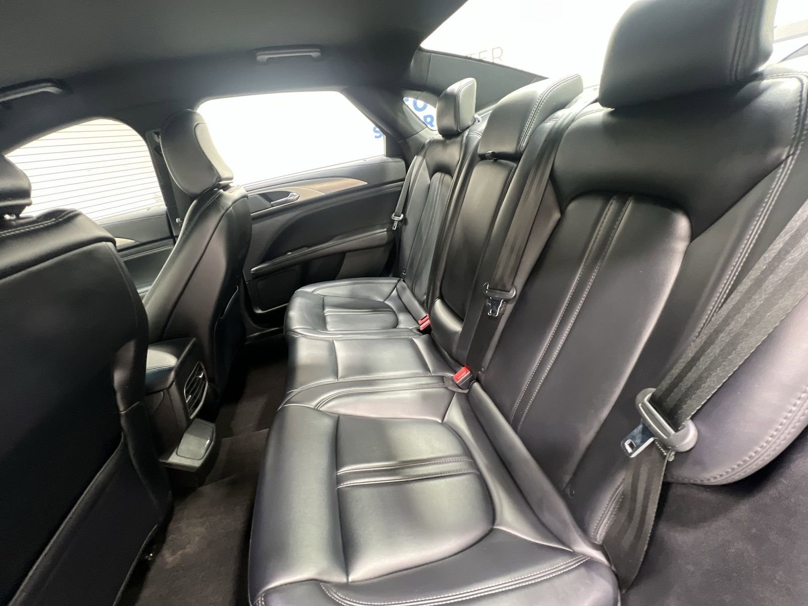 Used 2020 Lincoln MKZ AWD image 21