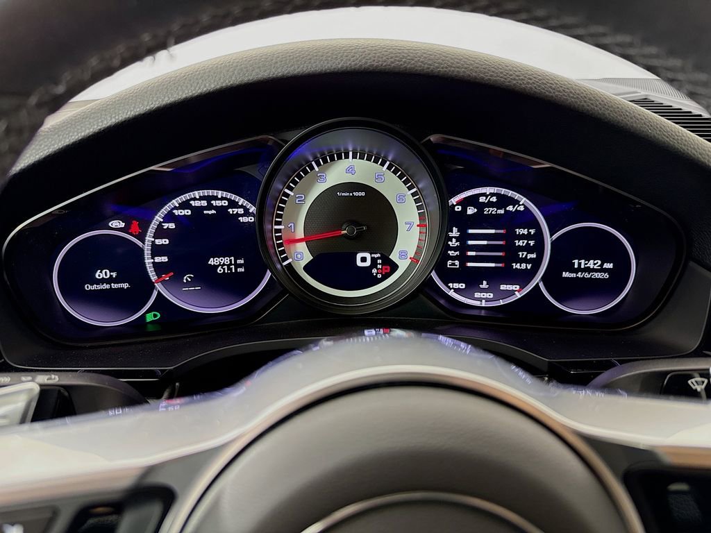 Certified 2022 Porsche Cayenne S image 17