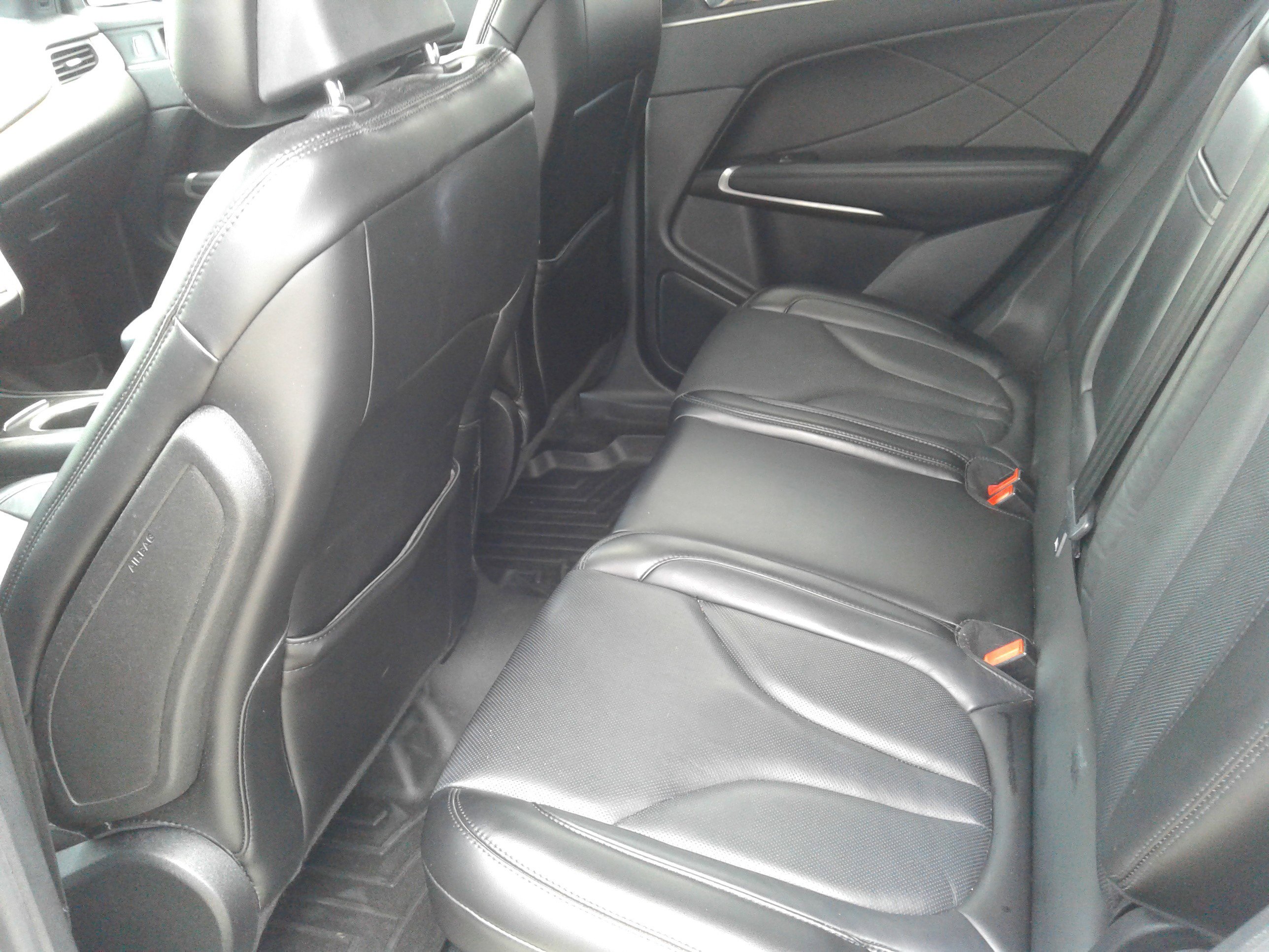 Used 2019 Lincoln MKC Reserve image 13