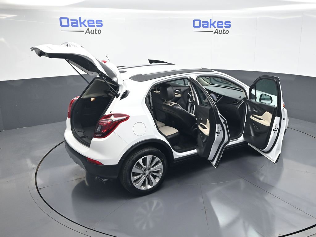 Used 2018 Buick Encore Preferred FWD image 55