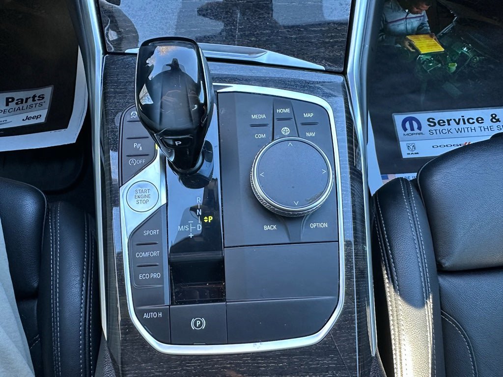 Used 2019 BMW 330i xDrive Sedan w/ Premium Package AWD/4WD image 23