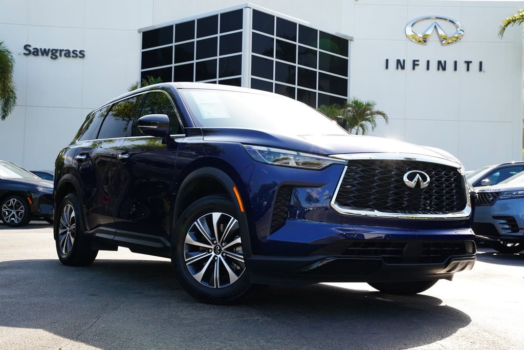 Used 2023 INFINITI QX60 Pure FWD image 1