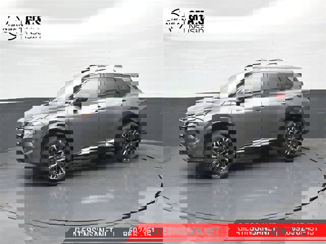 New 2026 Nissan Rogue Platinum image 7