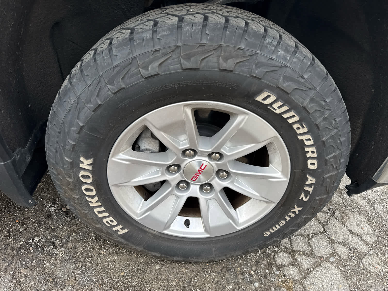 Used 2020 GMC Sierra 1500 SLE w/ SLE Value Package image 9