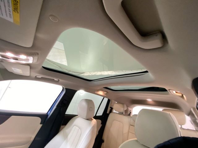 Used 2020 Mercedes-Benz GLB 250 4MATIC image 45