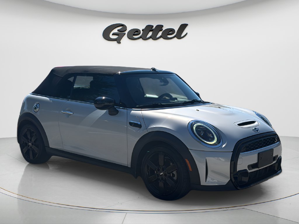 Used 2022 MINI Cooper S w/ Premium Package FWD image 5
