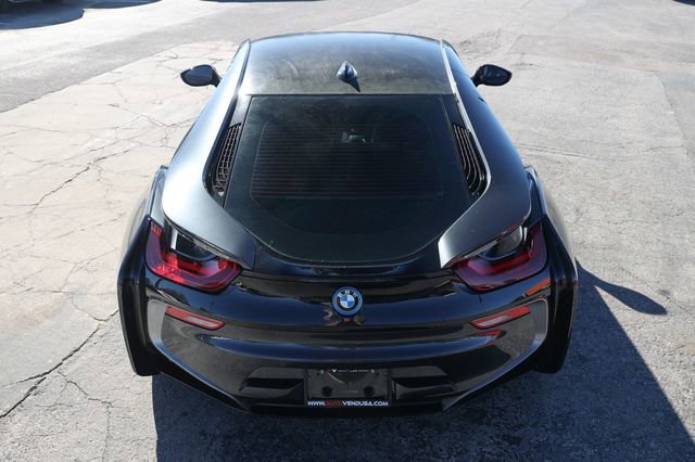 Used 2019 BMW i8 Coupe image 14