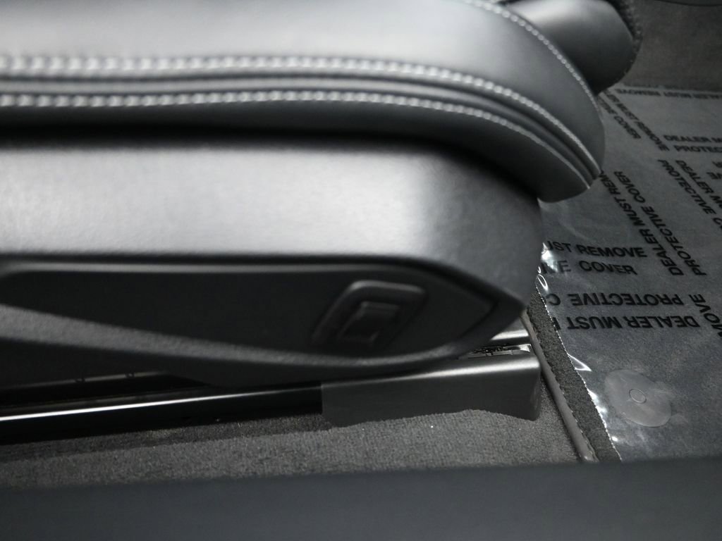 Used 2018 Audi R8 V10 plus w/ 20" Wheel Package image 13