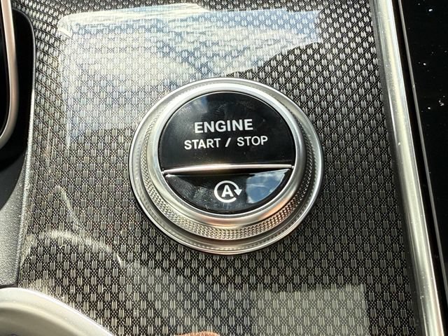 Certified 2025 Mercedes-Benz GLC 300 4MATIC image 27