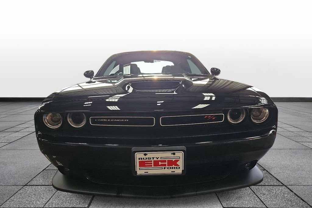 Used 2022 Dodge Challenger R/T image 2