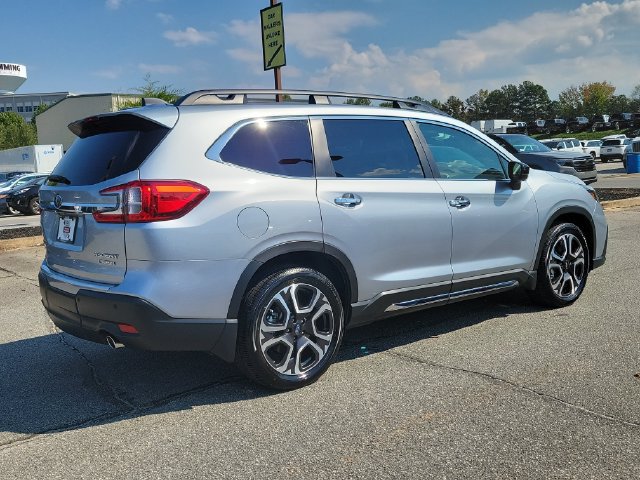 Used 2024 Subaru Ascent Touring AWD/4WD image 7