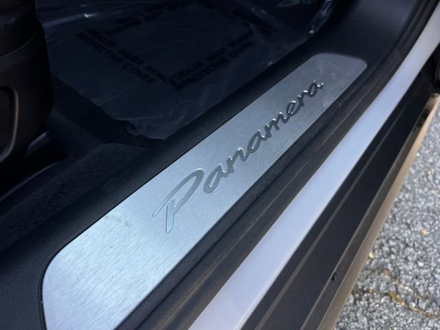 Used 2025 Porsche Panamera w/ Premium Package image 51