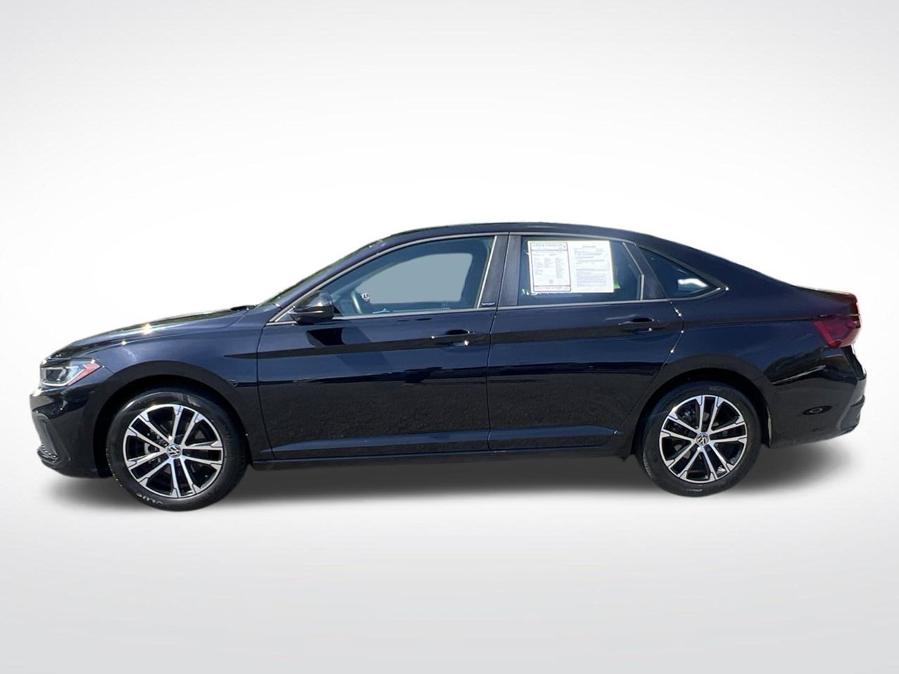 Used 2025 Volkswagen Jetta Sport FWD image 3