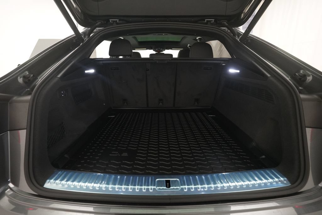 New 2026 Audi Q8 Premium Plus AWD/4WD image 10