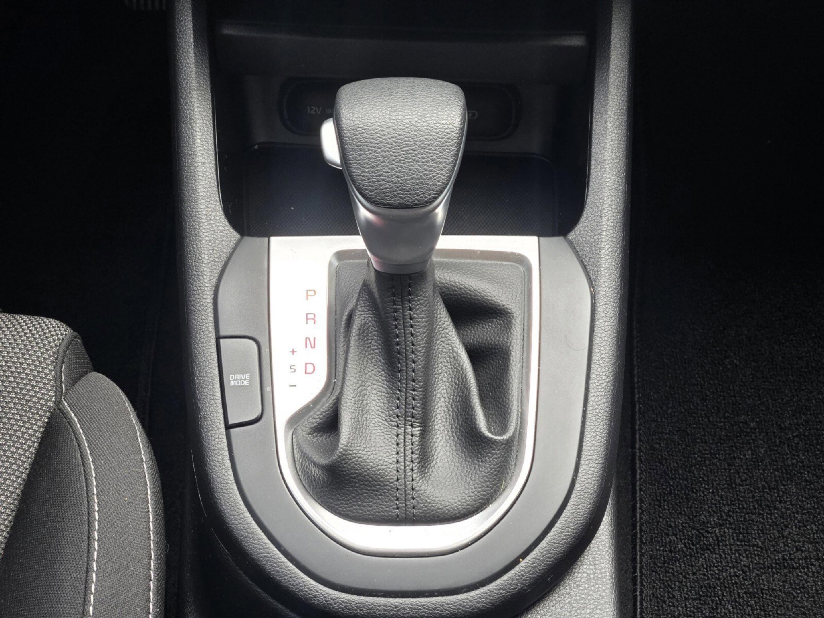 Used 2024 Kia Forte LXS w/ LXS Technology Package image 25