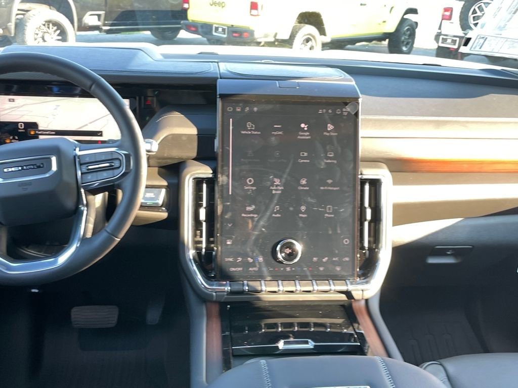 New 2026 GMC Yukon XL Denali image 17