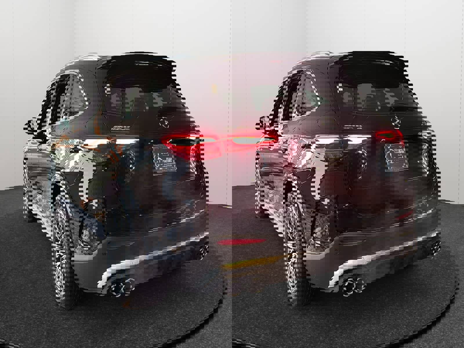 New 2026 Mercedes-Benz GLC 43 AMG 4MATIC image 5