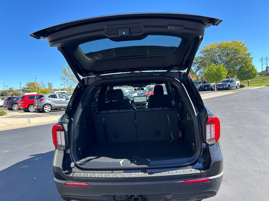 New 2027 Ford Explorer Active AWD/4WD image 21