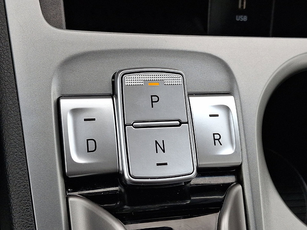 Certified 2023 Hyundai Kona SEL image 12