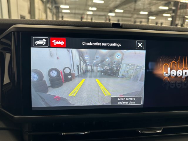 New 2026 Jeep Wrangler Unlimited Rubicon AWD/4WD image 39