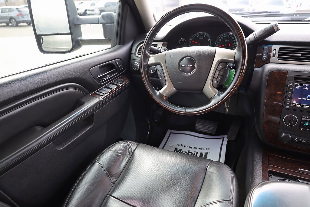 Used 2011 GMC Sierra 3500 Denali image 19