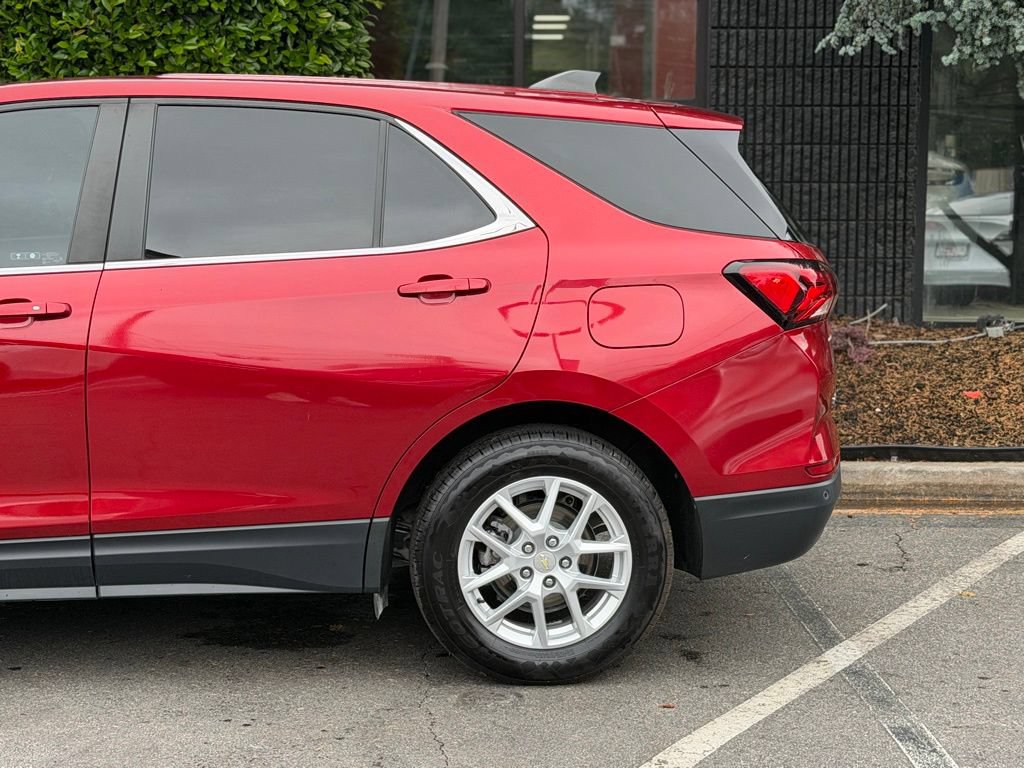Used 2022 Chevrolet Equinox LT FWD image 11