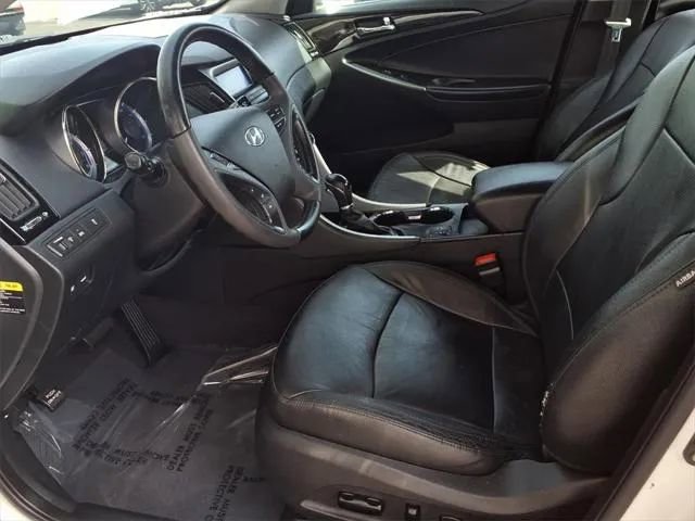 Used 2011 Hyundai Sonata Limited FWD image 7