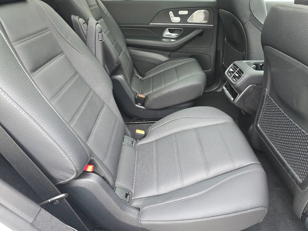 New 2026 Mercedes-Benz GLS 450 4MATIC image 20