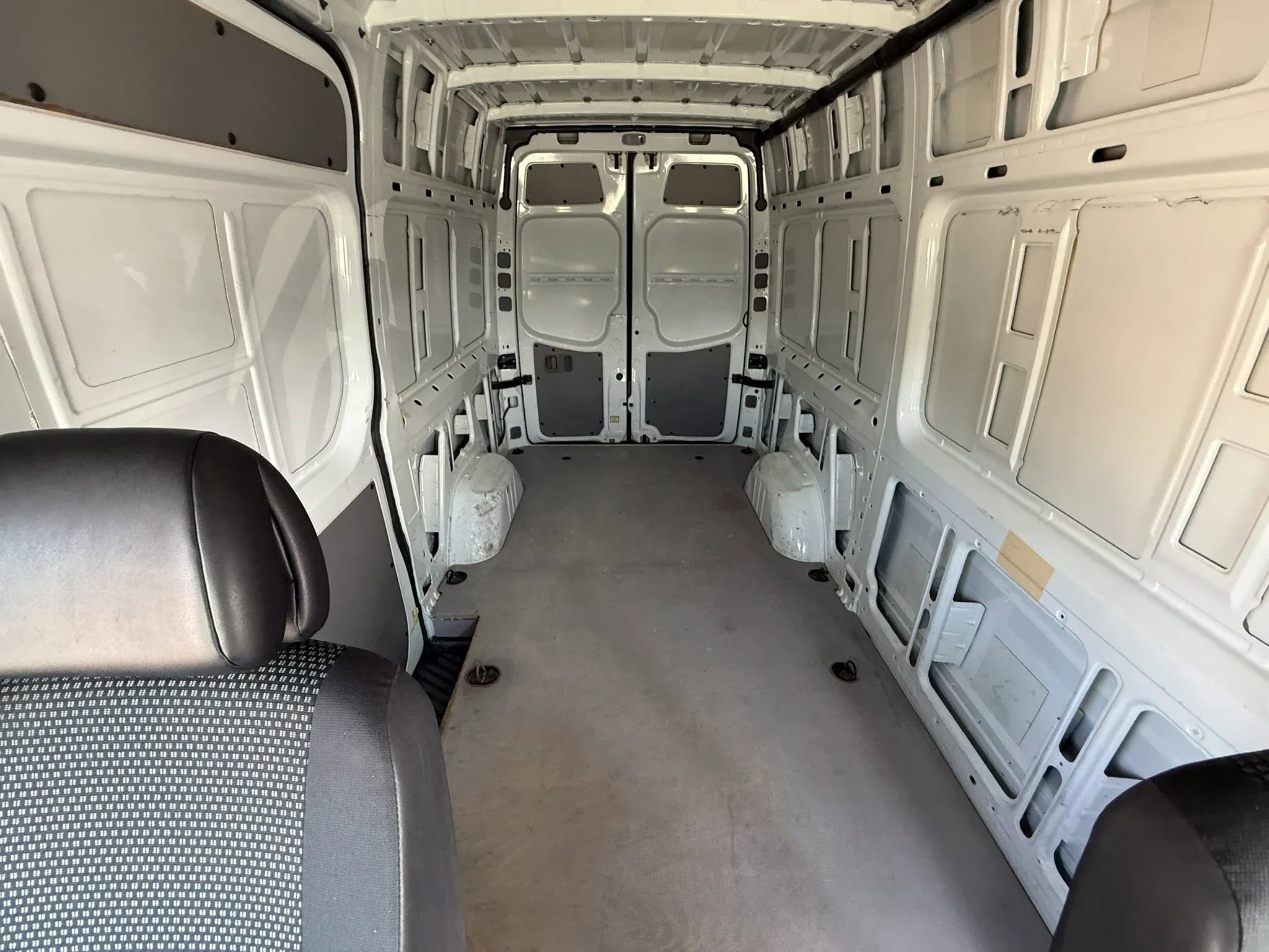 Used 2007 Dodge Sprinter 2500 image 10