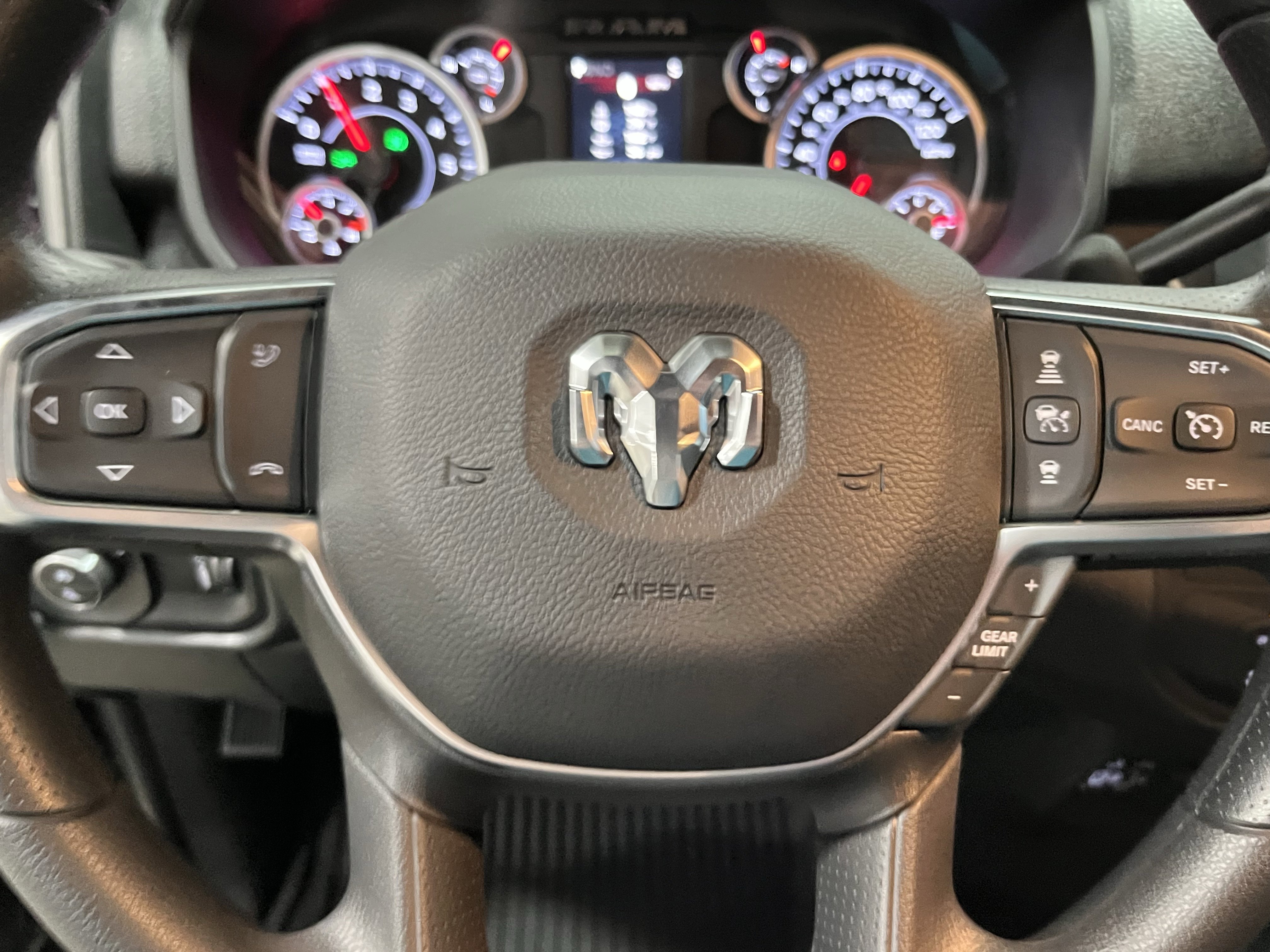 New 2026 RAM 2500 Tradesman AWD/4WD image 20
