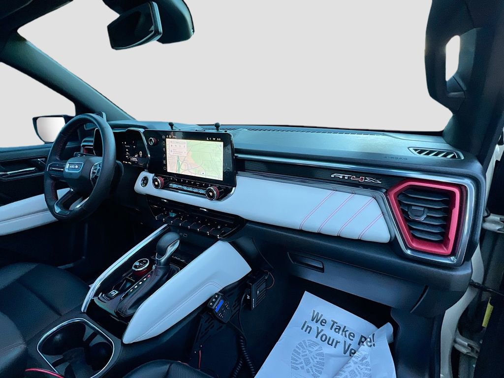 Used 2023 GMC Canyon AT4X image 30