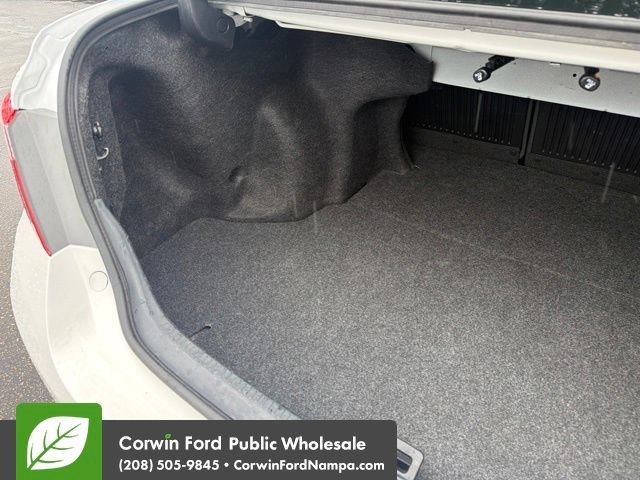 Used 2016 Toyota Camry SE FWD image 27