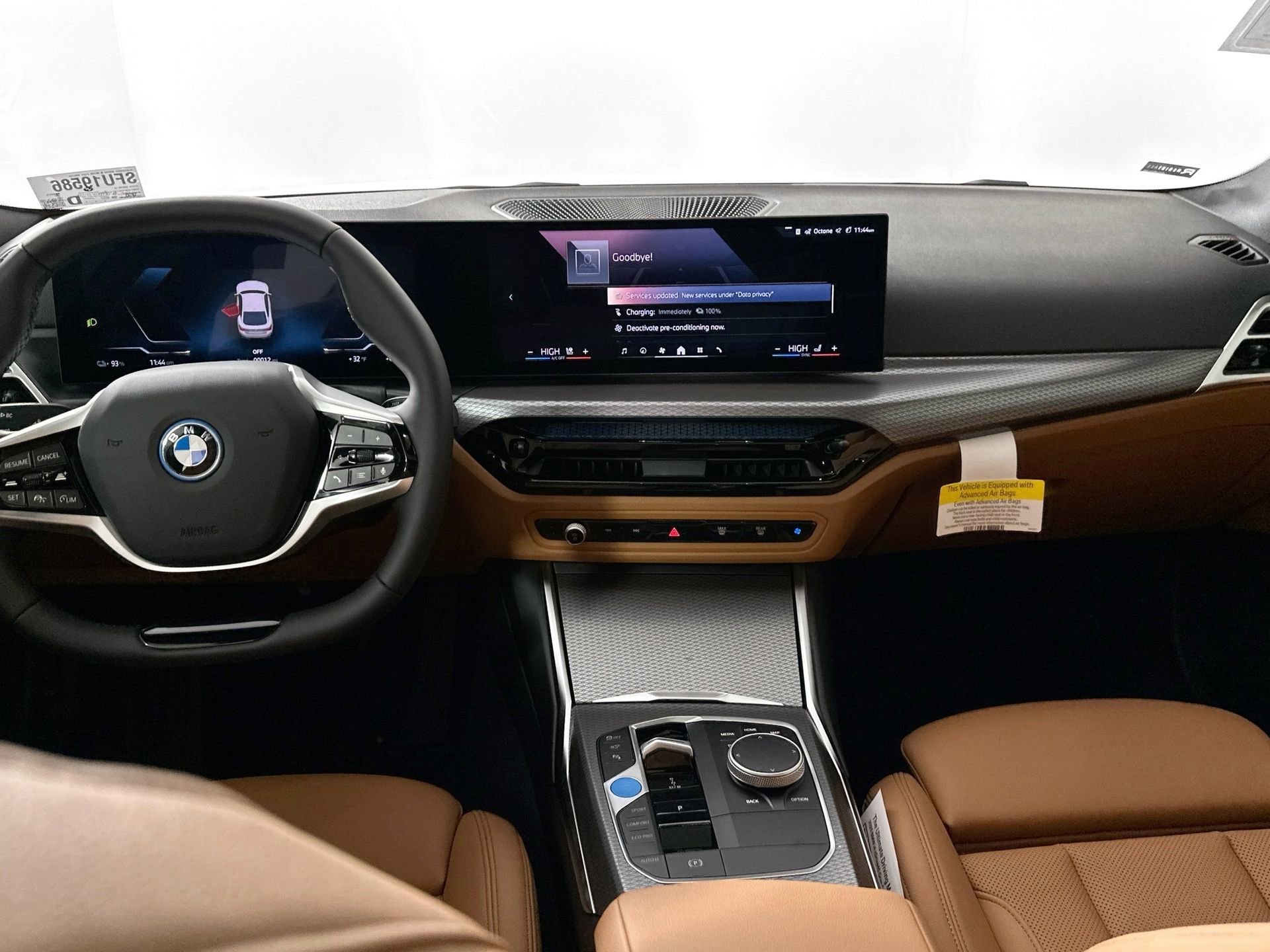 Used 2025 BMW i4 xDrive40i w/ Parking Assistance Package image 17