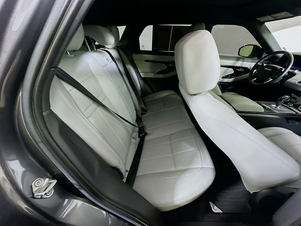 Used 2020 Land Rover Range Rover Evoque SE image 11