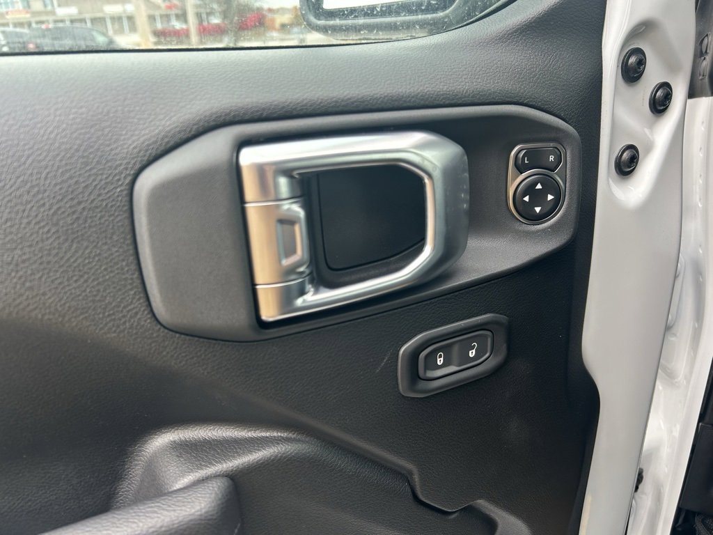 New 2026 Jeep Gladiator Mojave image 11