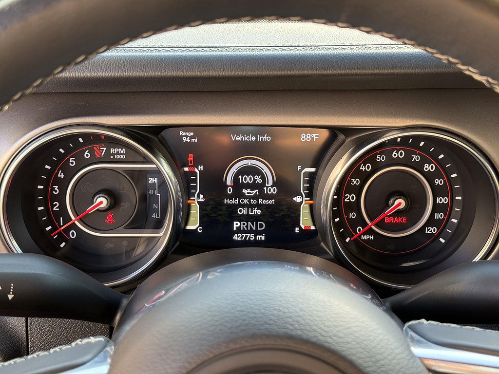 Used 2020 Jeep Gladiator Rubicon AWD/4WD image 10