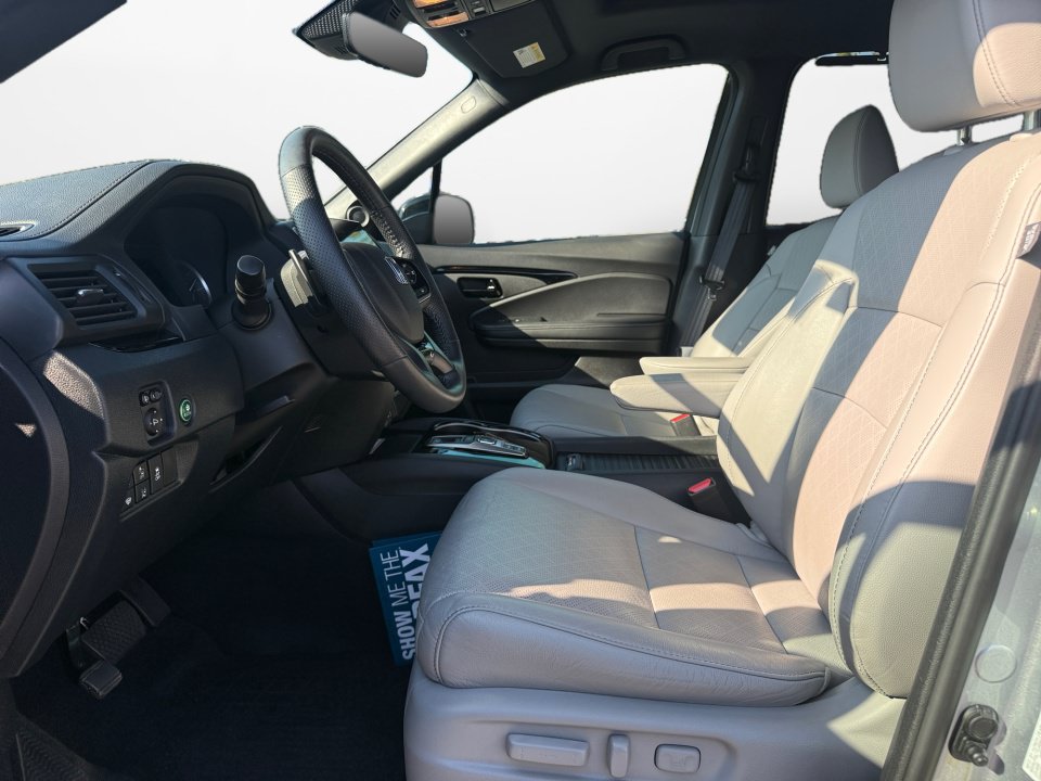 Certified 2023 Honda Passport Elite image 9